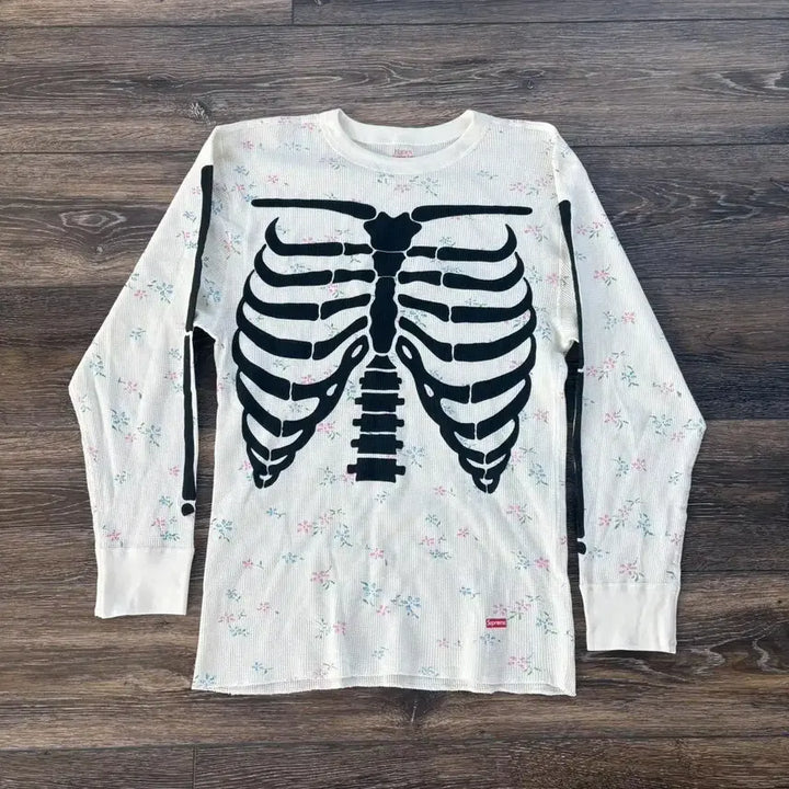 [BUNJANG] Supreme Hanes Bones Thermal Crew Floral / 슈프림 헤인즈 본즈 써멀 크루 플로럴