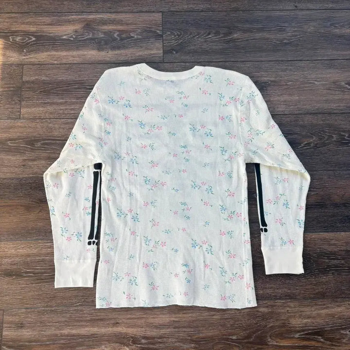 [BUNJANG] Supreme Hanes Bones Thermal Crew Floral / 슈프림 헤인즈 본즈 써멀 크루 플로럴