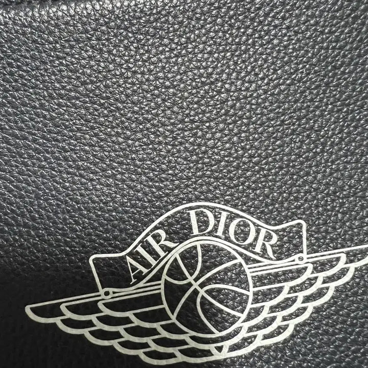 [BUNJANG] Dior Air Jordan Messenger Bag (Navy) / 에어 디올 메신저백 네이비 컬러