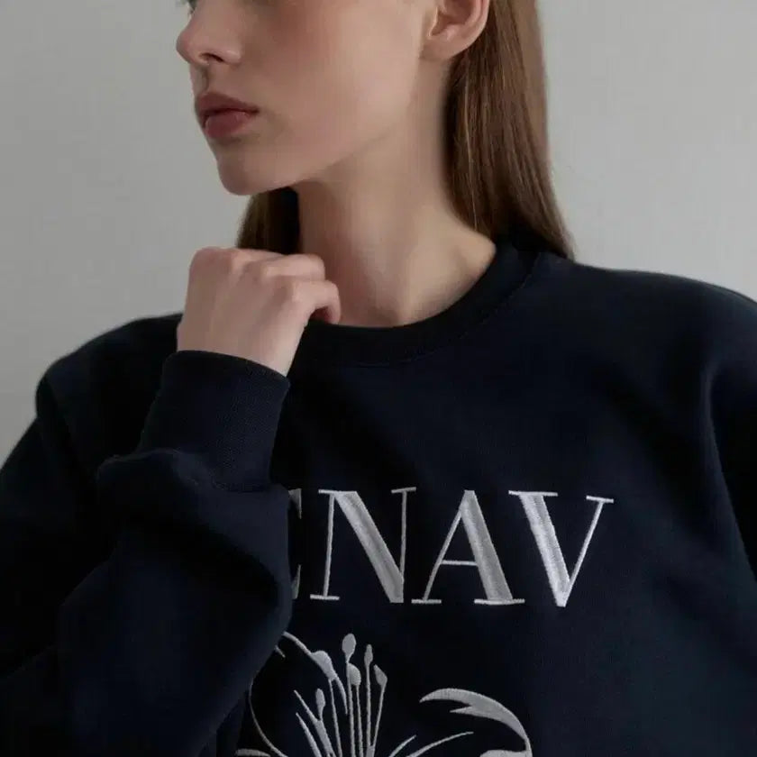 [BUNJANG] LENAV Flower Embroidered Navy Men&