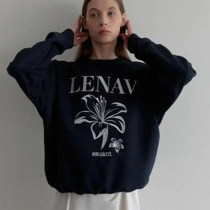 [BUNJANG] LENAV Flower Embroidered Navy Men&