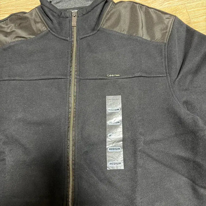 [BUNJANG] Calvin Klein Black Zip-Up Jacket (M) / 캘빈클라인 블랙 집업 자켓 M 새상품
