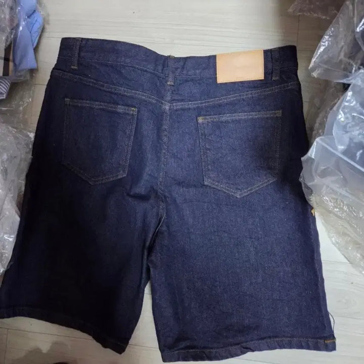 [SOLD OUT] 시스템옴므 정품 생지 반바지 34사이즈