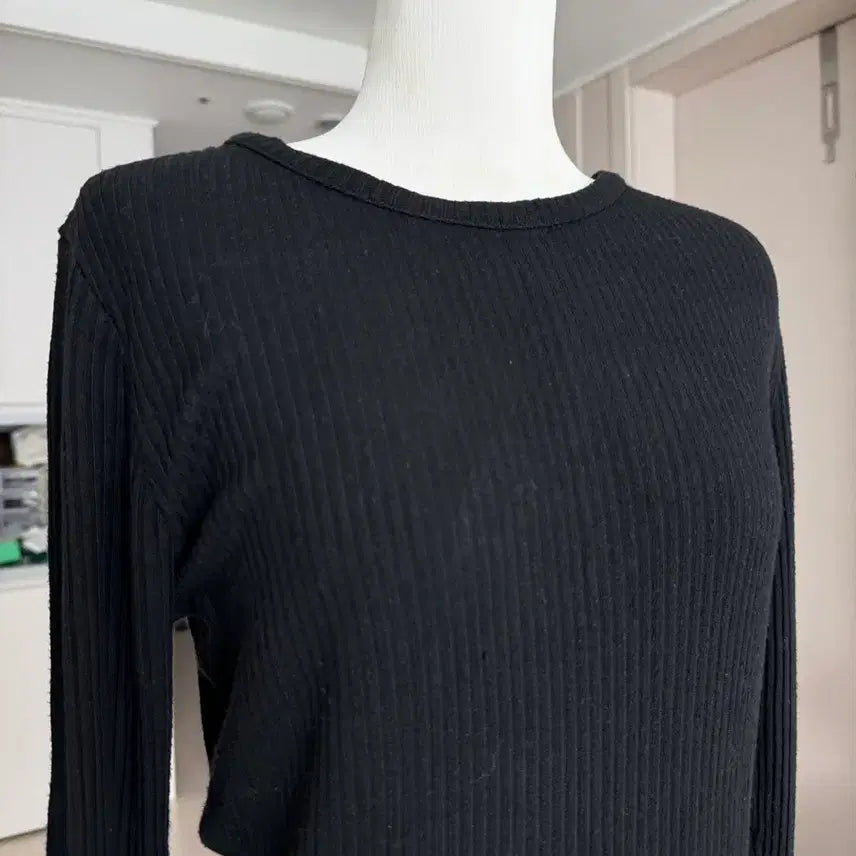 [BUNJANG] Brandy Melville Black Long Sleeve Mini Dress / 브랜디 맬빌 블랙 롱 슬리브 미니 원피스