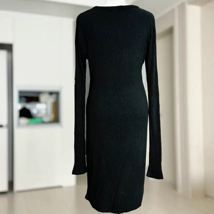 [BUNJANG] Brandy Melville Black Long Sleeve Mini Dress / 브랜디 맬빌 블랙 롱 슬리브 미니 원피스