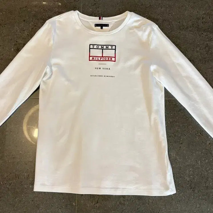 [BUNJANG] Tommy Hilfiger White T-shirt / 토미힐피거 화이트 티셔츠