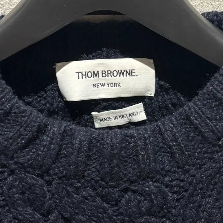 [BUNJANG] Thom Browne Aran Cable Knit Sweater / [정품/2] 톰브라운 사선완장 아란케이블 니트