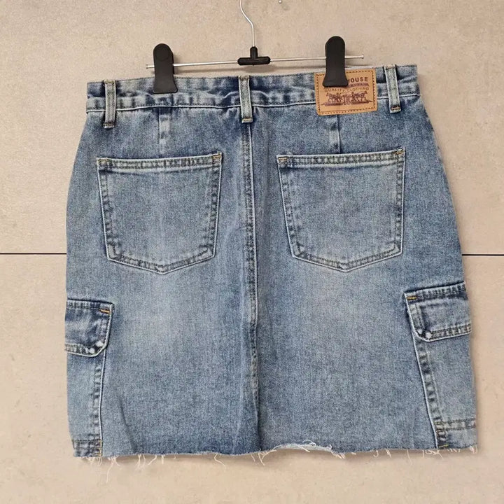[BUNJANG] 98℃ Denim Cargo Mini Skirt / 98도씨 데미지 카고 데님 미니 스커트 속바지 내장 실사있음