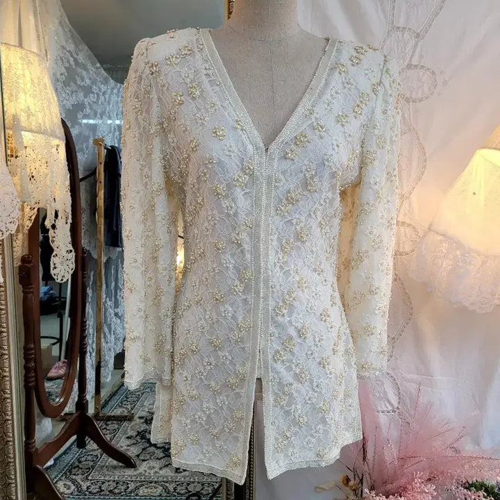[BUNJANG] Ivory Lace Beaded Jacket / 아이보리 레이스비즈자켓