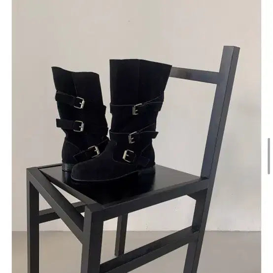 [BUNJANG] Midi Buckle Boots Black / 미디 버클 부츠