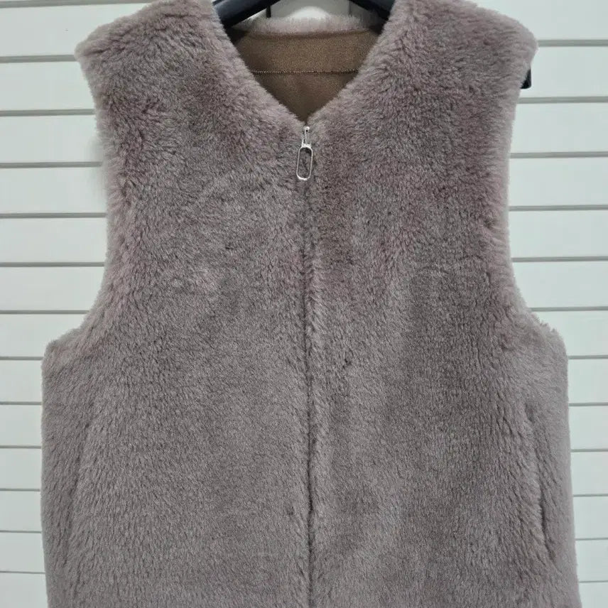 [BUNJANG] Pers 66 Reversible Fleece Vest / 퍼스66 양털조끼