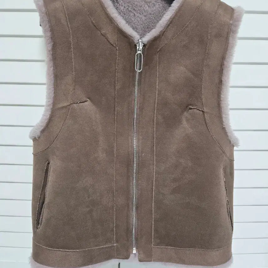 [BUNJANG] Pers 66 Reversible Fleece Vest / 퍼스66 양털조끼