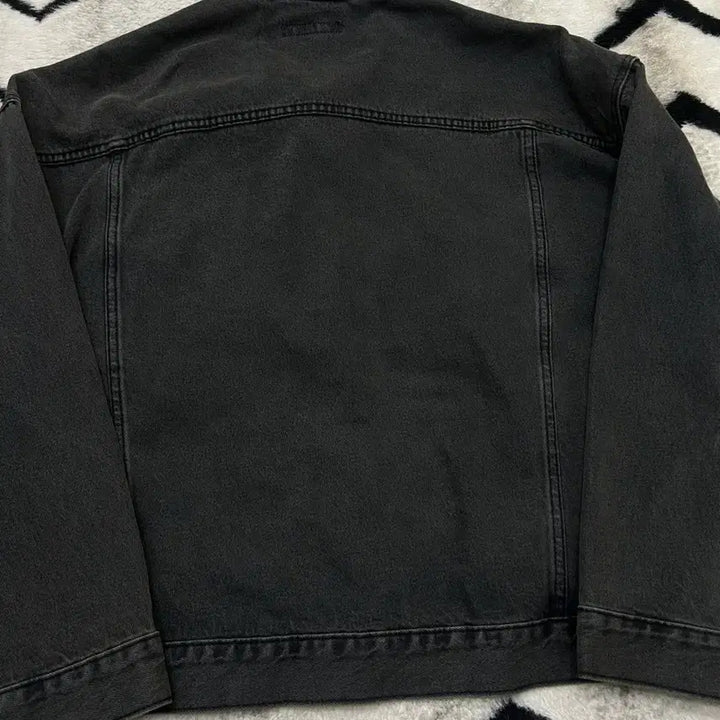 [BUNJANG] Glamour Two-Pocket Black Denim Trucker Jacket / [실측2XL]Glamour 투포켓 흑청 데님 트러커 자켓
