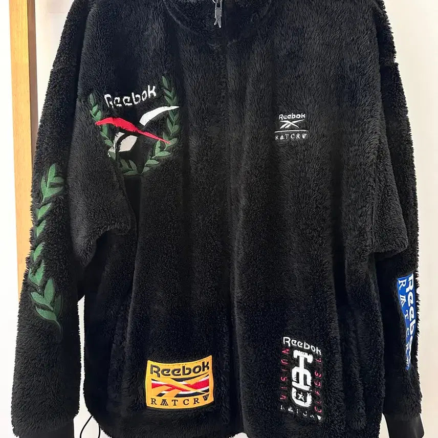 [BUNJANG] Reebok Fleece Jacket Black (Size M) / 리복 플리스 자켓 블랙(사이즈M)