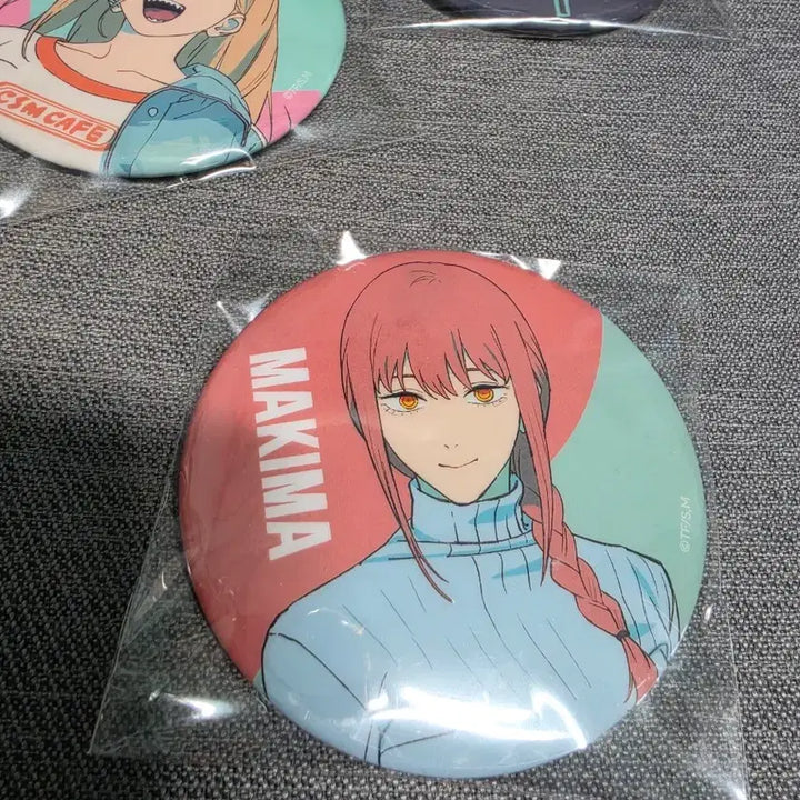 [BUNJANG] Chainsaw Man Cafe Makima/Power/Aki Can Badges / 체인소맨 카페 캔뱃지_마키마/파워/아키