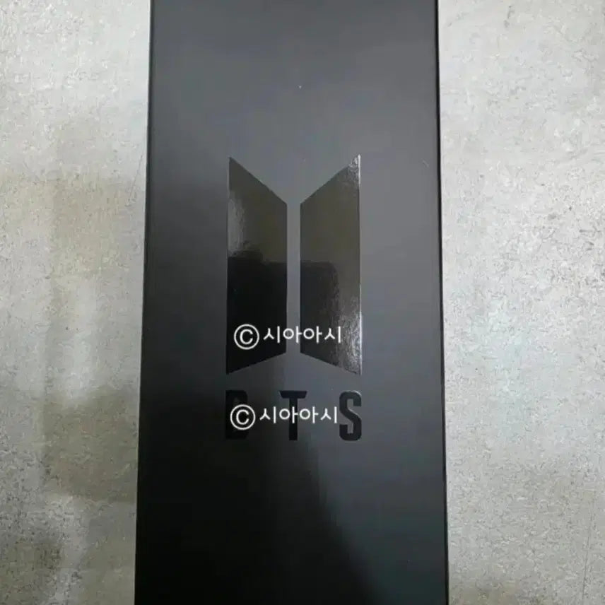 [BUNJANG] BTS (Bangtan Sonyeondan) ARMY BOMB Ver. 4 Sealed Lightstick / 방탄소년단 응원봉 아미밤 Ver.4 미개봉 양도