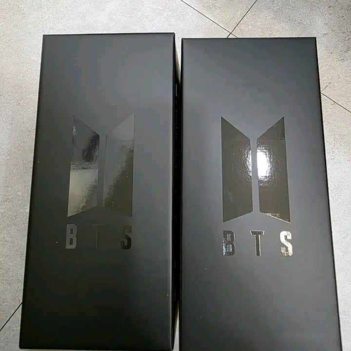 [BUNJANG] BTS (Bangtan Sonyeondan) ARMY BOMB Ver. 4 Sealed Lightstick / 방탄소년단 응원봉 아미밤 Ver.4 미개봉 양도
