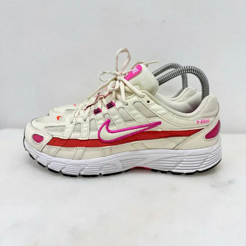 [BUNJANG] Nike P-6000 Pale Ivory Team Orange Running Shoes / (245)나이키 운동화 p6000 페일 아이보리 팀 오렌지 런닝화