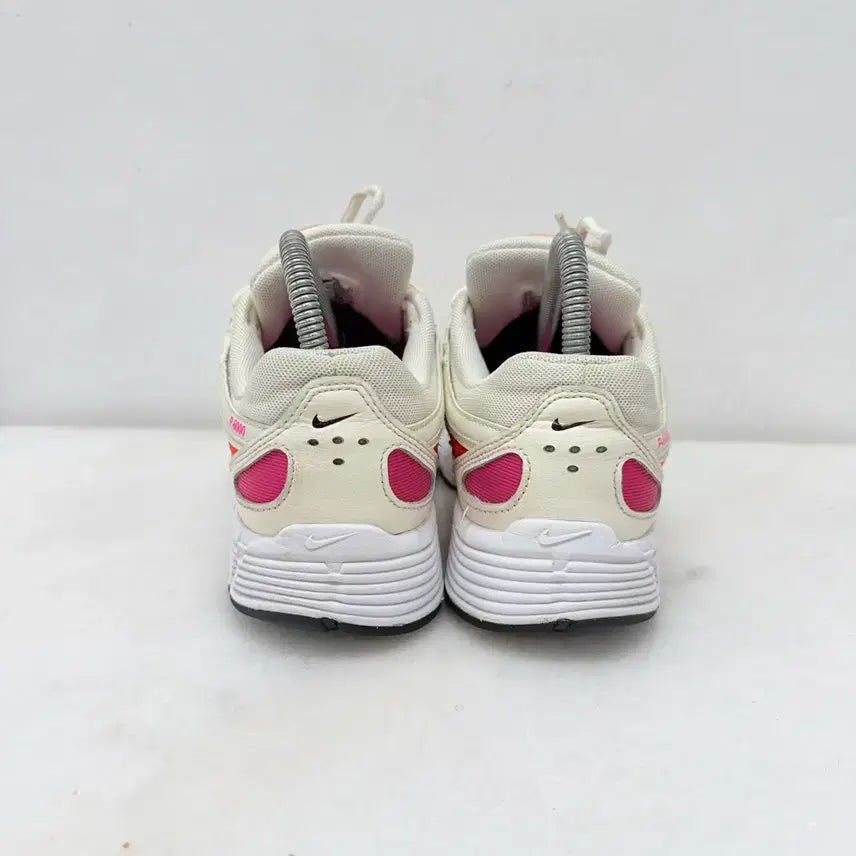[BUNJANG] Nike P-6000 Pale Ivory Team Orange Running Shoes / (245)나이키 운동화 p6000 페일 아이보리 팀 오렌지 런닝화