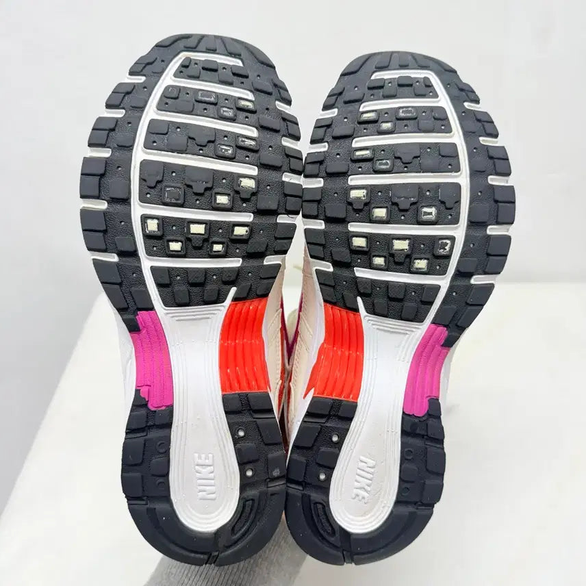 [BUNJANG] Nike P-6000 Pale Ivory Team Orange Running Shoes / (245)나이키 운동화 p6000 페일 아이보리 팀 오렌지 런닝화