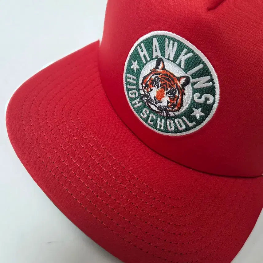 [BUNJANG] Nike Stranger Things Mesh Ball Cap / 나이키 기묘한 이야기 메쉬볼캡 레드앤화이트(F)