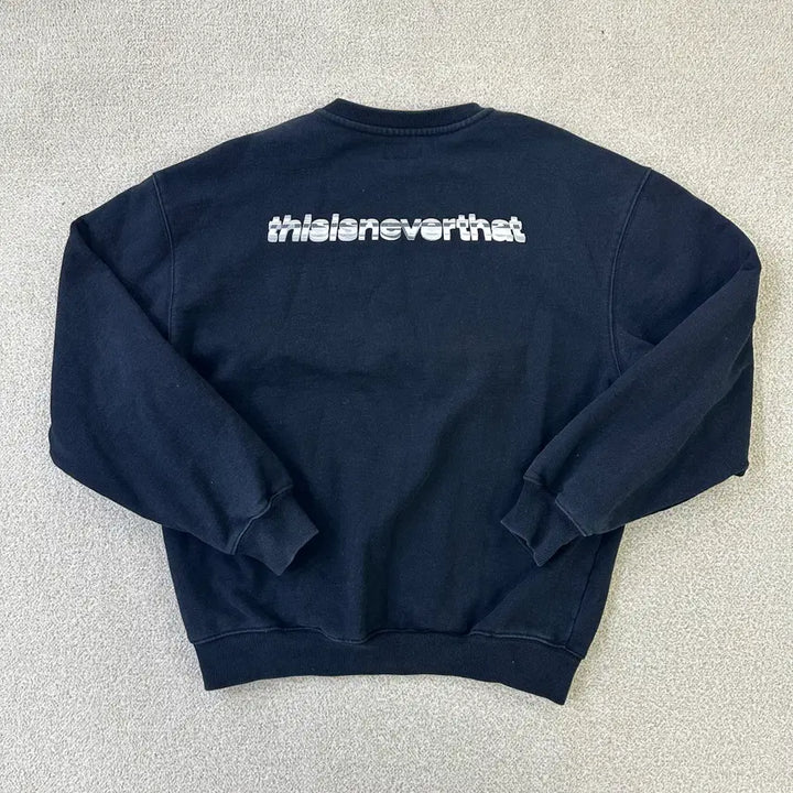 [BUNJANG] thisisneverthat Black Crewneck Sweatshirt / M 디스이즈네버댓 블랙 맨투맨 0323D