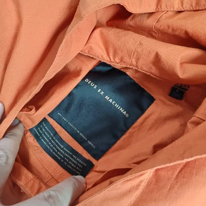 [BUNJANG] Deus Ex Machina Decade Packable Anorak (L Size) / 데우스 엑스 마키나 데카드 패커블 아노락 오버핏 L사이즈