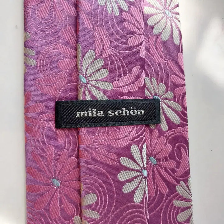 [BUNJANG] Mila Schon Silk Floral Embroidered Tie / 밀라숀 실크 핑크 플라워 자수 패턴 넥타이 9.9cm A+등급 K2362