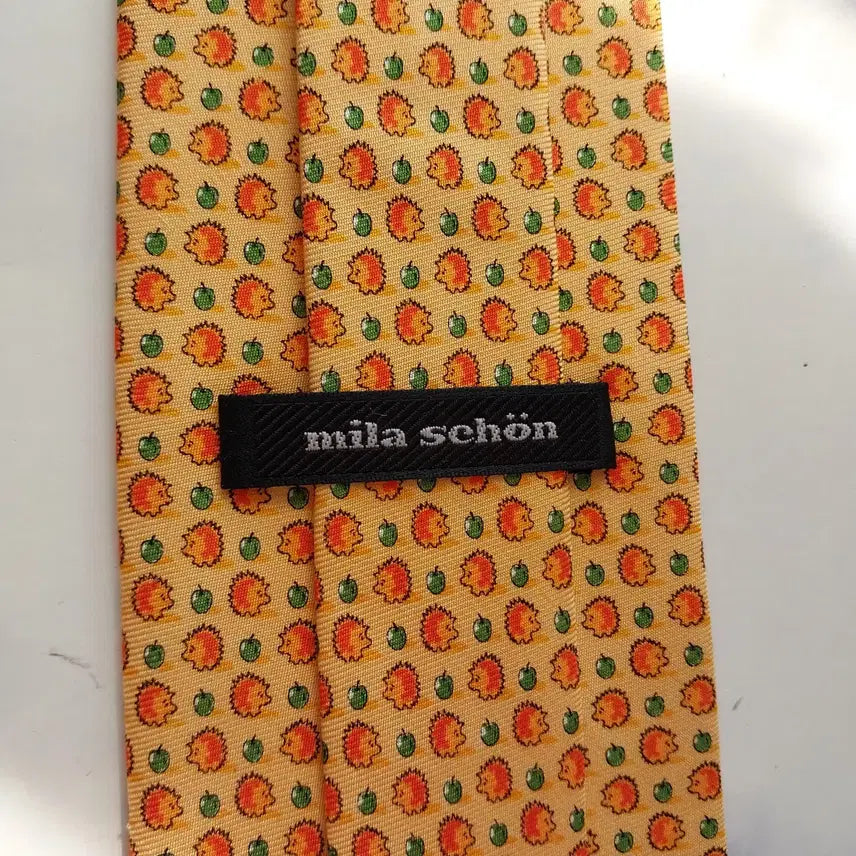 [BUNJANG] Mila Schon Silk Animal Fruit Pattern Tie / 밀라숀 실크 애니멀 프루트 패턴 넥타이 9.3cm A+등급 K2263