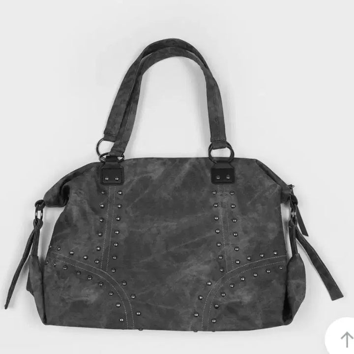 [SOLD OUT] [1.2] 스터드 빈티지 레더 빅 보부상 숄더백