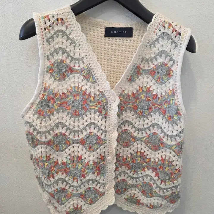[BUNJANG] Crochet Knit Vest / MUST BE 크로셰 뜨개 조끼