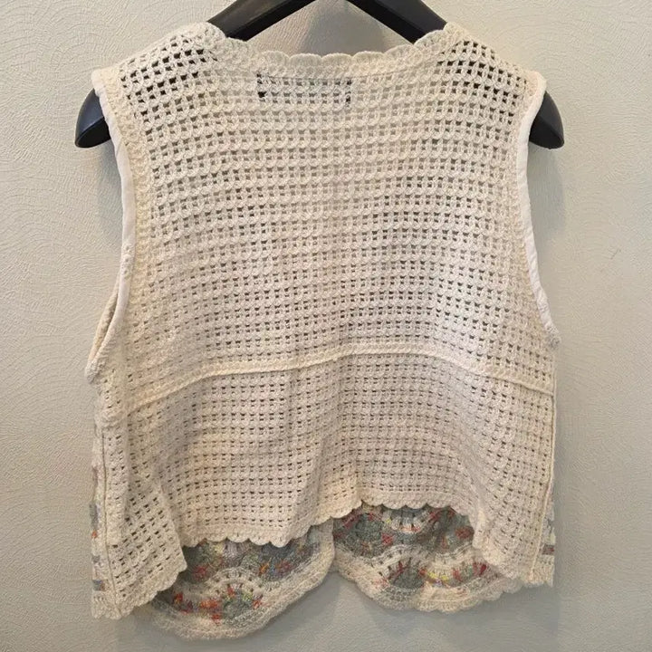 [BUNJANG] Crochet Knit Vest / MUST BE 크로셰 뜨개 조끼