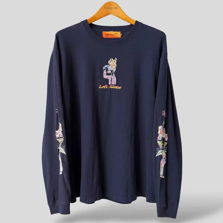 [BUNJANG] Left Alone Embroidered Long Sleeve T-shirt / (XL)Left Alone 일러스트 자수 긴팔 티셔츠