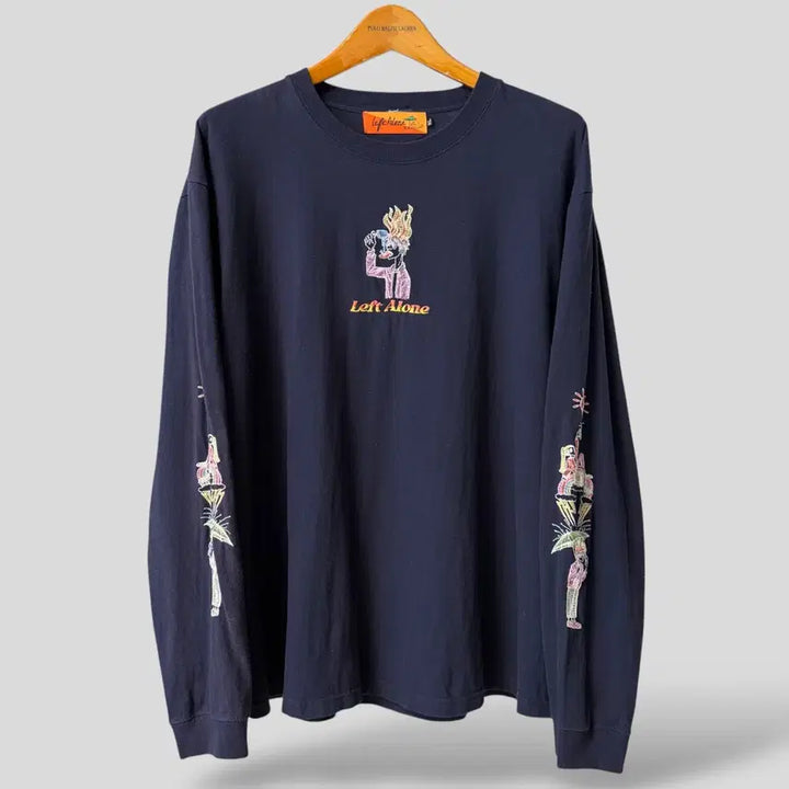 [BUNJANG] Left Alone Embroidered Long Sleeve T-shirt / (XL)Left Alone 일러스트 자수 긴팔 티셔츠