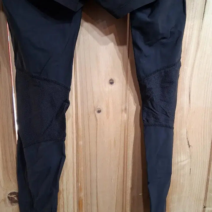 [BUNJANG] Descente Skirt Leggings (Black, S) / 데상트 스커트 레깅스 블랙(S)