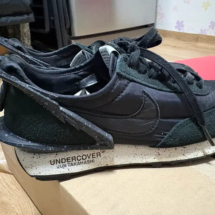 [BUNJANG] Nike Undercover Daybreak Sneakers / 나이키 언더커버 데이브레이크 240