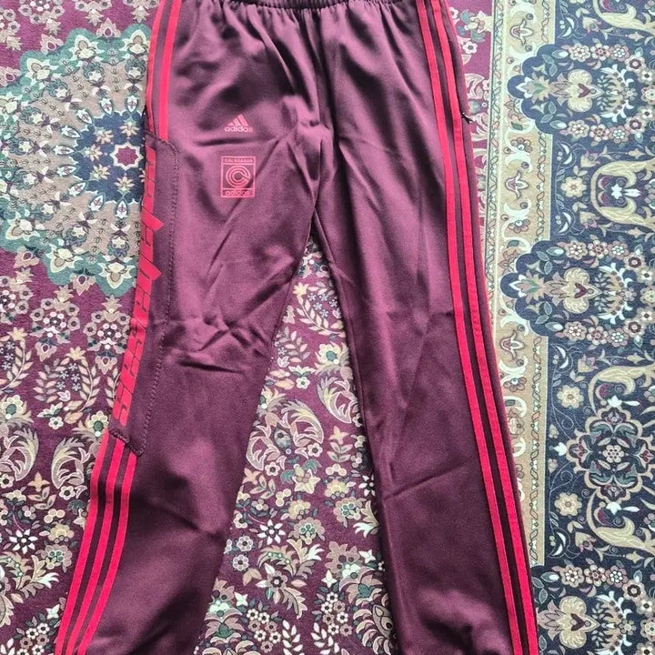 [BUNJANG] Adidas Yeezy Calabasas Pants Maroon XS / 아디다스 이지 칼라바사스 팬츠 마룬 XS