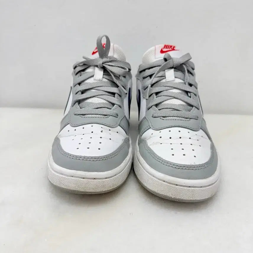 [BUNJANG] Nike Court Borough 2 Smoke Grey Sneakers / (240)나이키 운동화 코트버로우2 스모크그레이