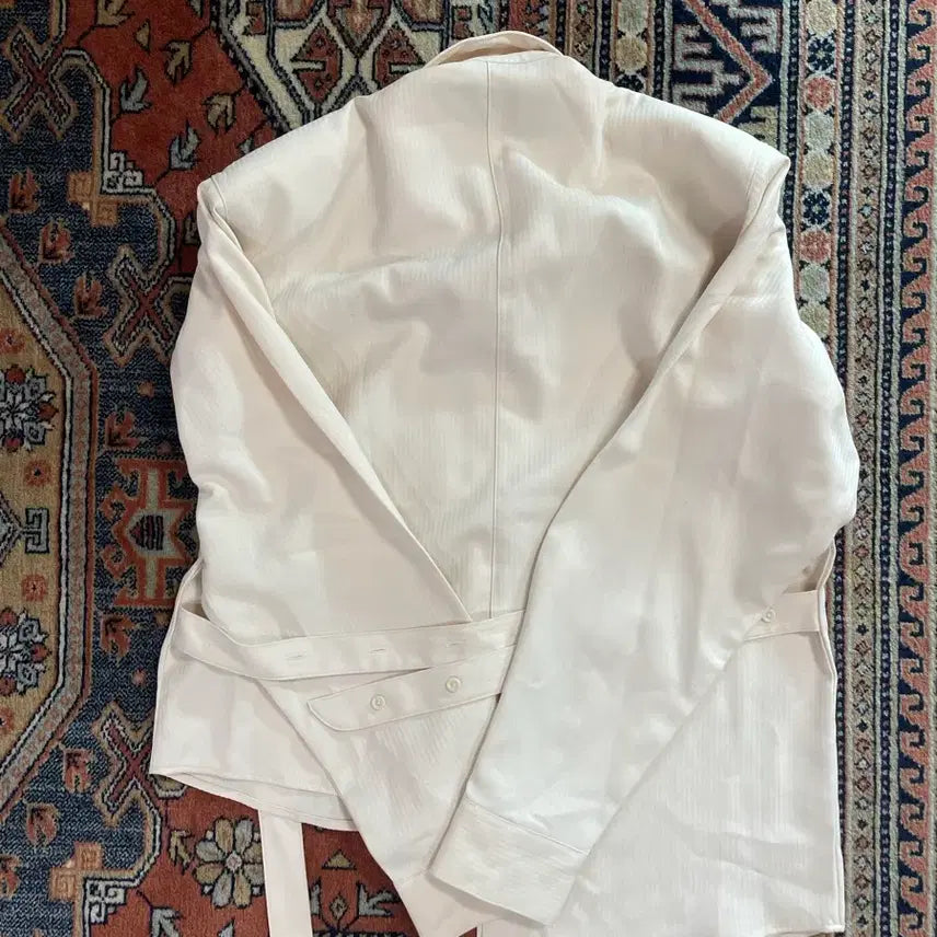 [BUNJANG] MGO Long Collar Shirt / MGO 롱칼라 셔츠