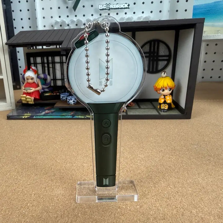 [BUNJANG] BTS Acrylic Lightstick Keyring Stand / BTS 방탄소년단 응원봉 아크릴 키링 스텐드
