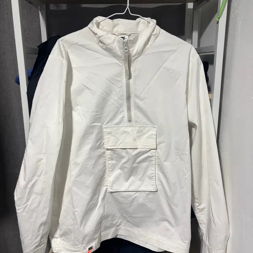 [BUNJANG] Nike White Anorak Windbreaker (Women&