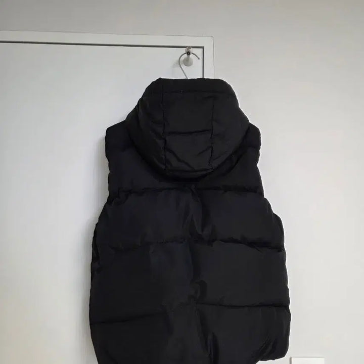 [BUNJANG] National Geographic Padded Vest / 네셔널지오그레픽 패딩조끼