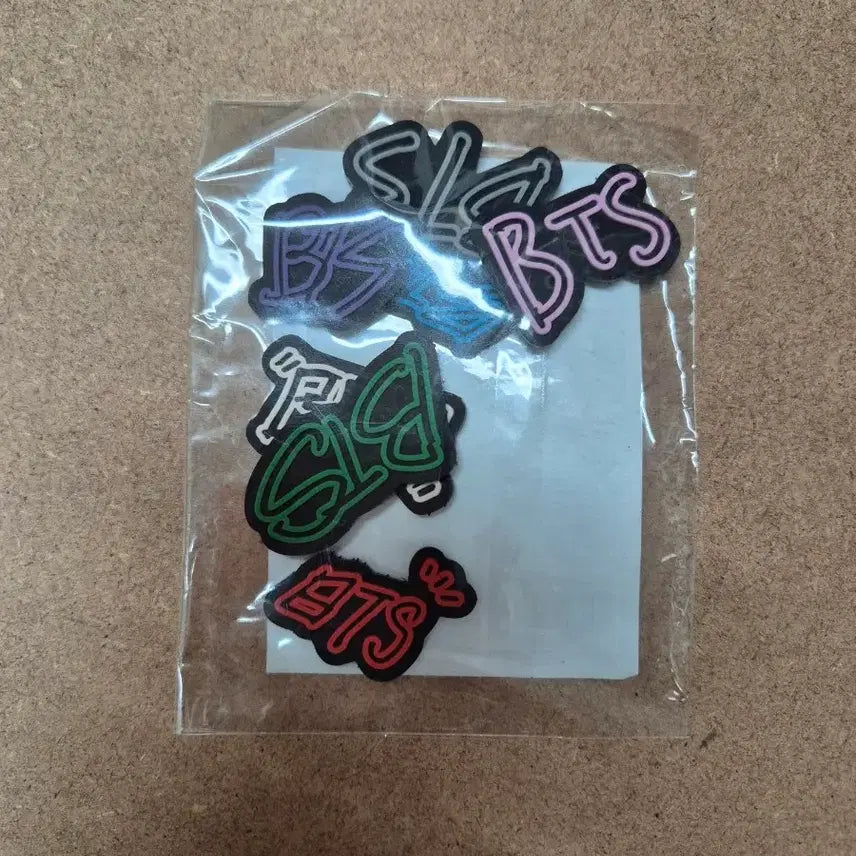 [BUNJANG] BTS Logo Patch Pack / (미개봉)BTS 로고 와펜  패치 팩