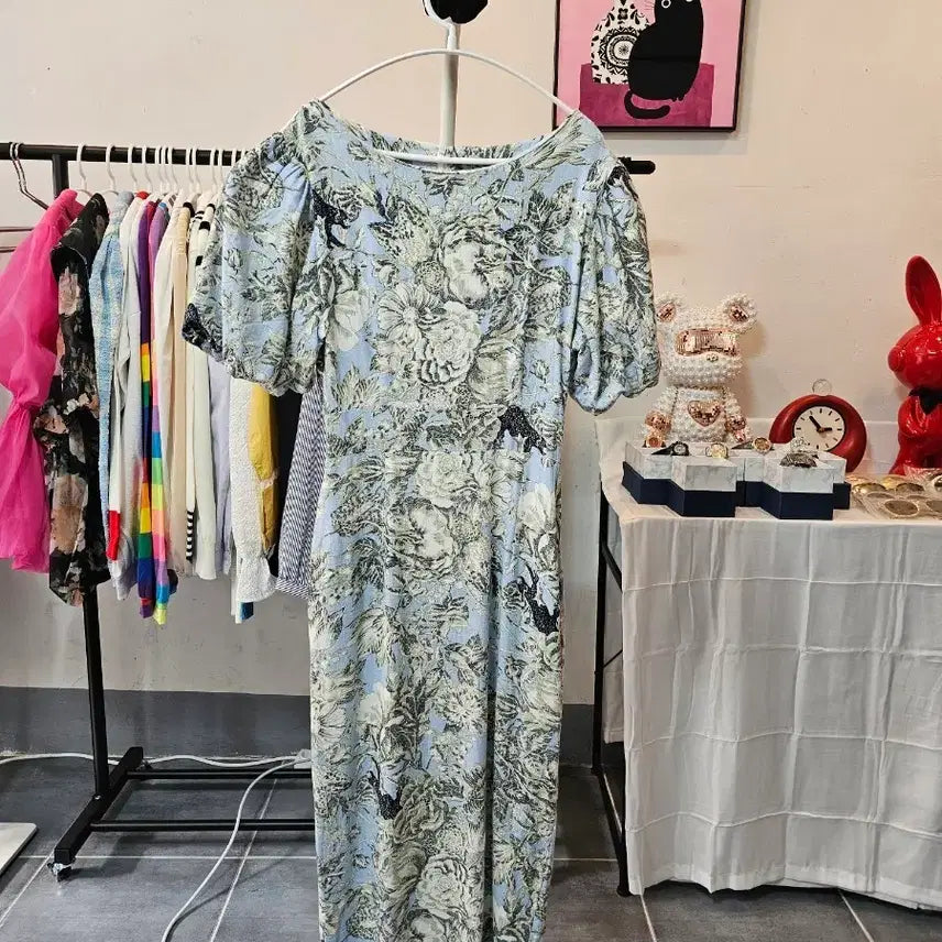 [BUNJANG] Floral Pattern Long Dress with Puff Sleeves / 플라워 패턴 롱 원피스 퍼프소매