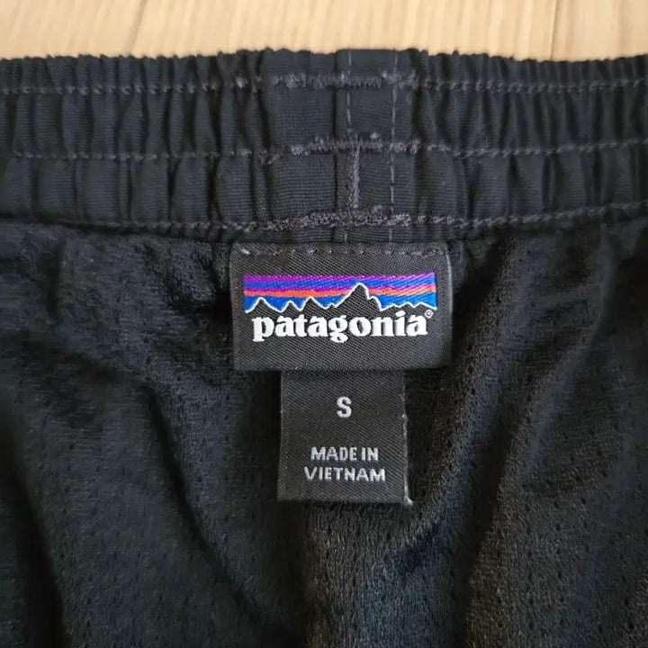 [BUNJANG] Patagonia Baggies 6-Inch Black Shorts / 파티고니아 배기스 6인치 구형 블랙 S