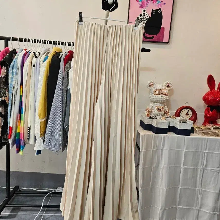 [BUNJANG] Ivory Pleated Wide Leg Pants / 아이보리 플리츠 롱 와이드 팬츠