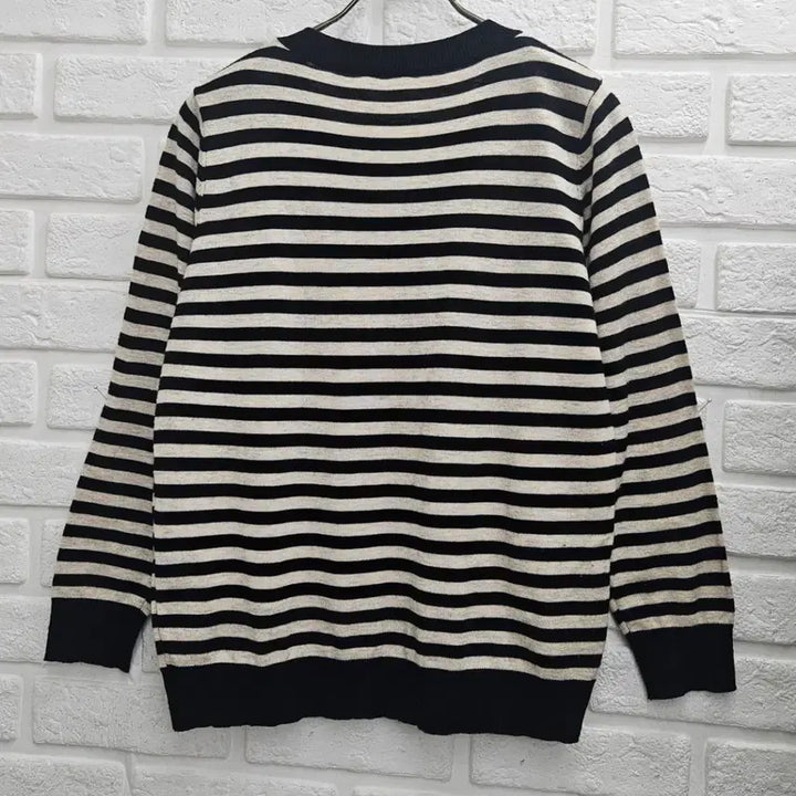 [SOLD OUT] A4141   브이넥 얇은니트