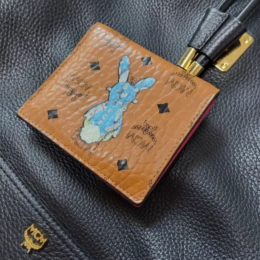 [BUNJANG] MCM Rabbit Card Holder Brown / MCM 래빗 카드지갑 브라운 토끼
