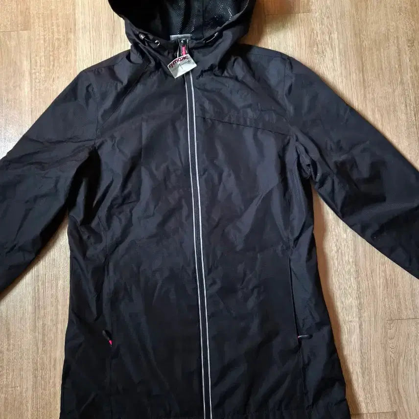 [BUNJANG] New Balance Black Windbreaker S Size / (택달린새상품)미국구매 검정색 뉴발란스 바람막이 S사이즈