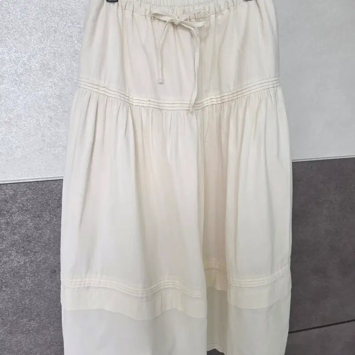 [BUNJANG] Depound Bending Skirt F Size / 드파운드 밴딩 스커트 F사이즈